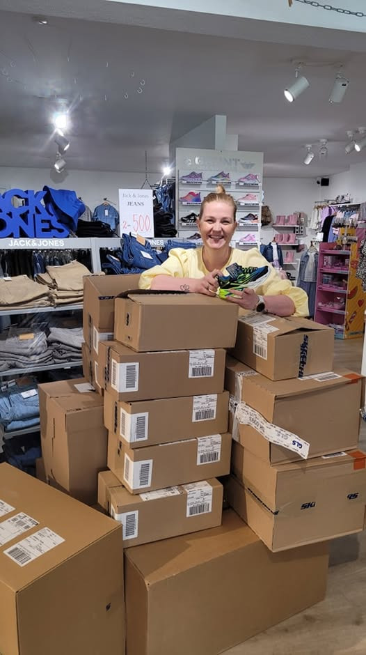 Børneshoppen Brønderslev præsenterer stort udvalg af Skechers-sko