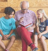 Ældre Sagen Vallensbæk søger frivillige til højtlæsning for skolebørn