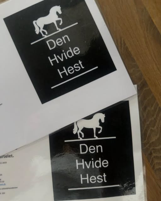 Den Hvide Hest Kolding sælger gavekort direkte på hjemmesiden