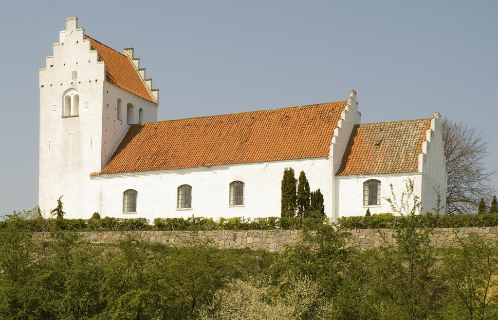 Cellist Katrín Birna Sigurdardóttir giver koncert i Fårevejle Kirke