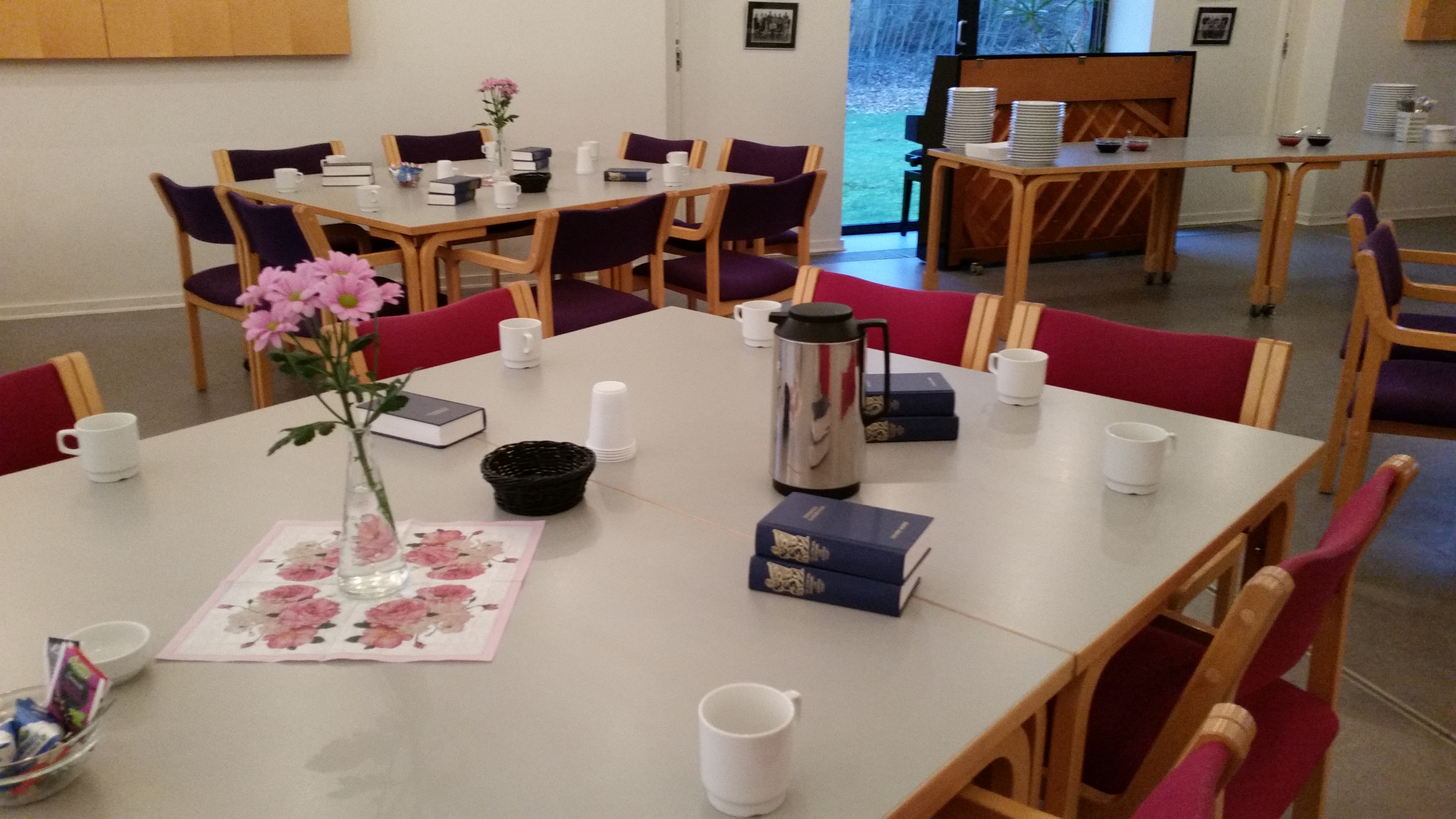 Sangcafé i Enghøj Sognegård: Fællessang for alle