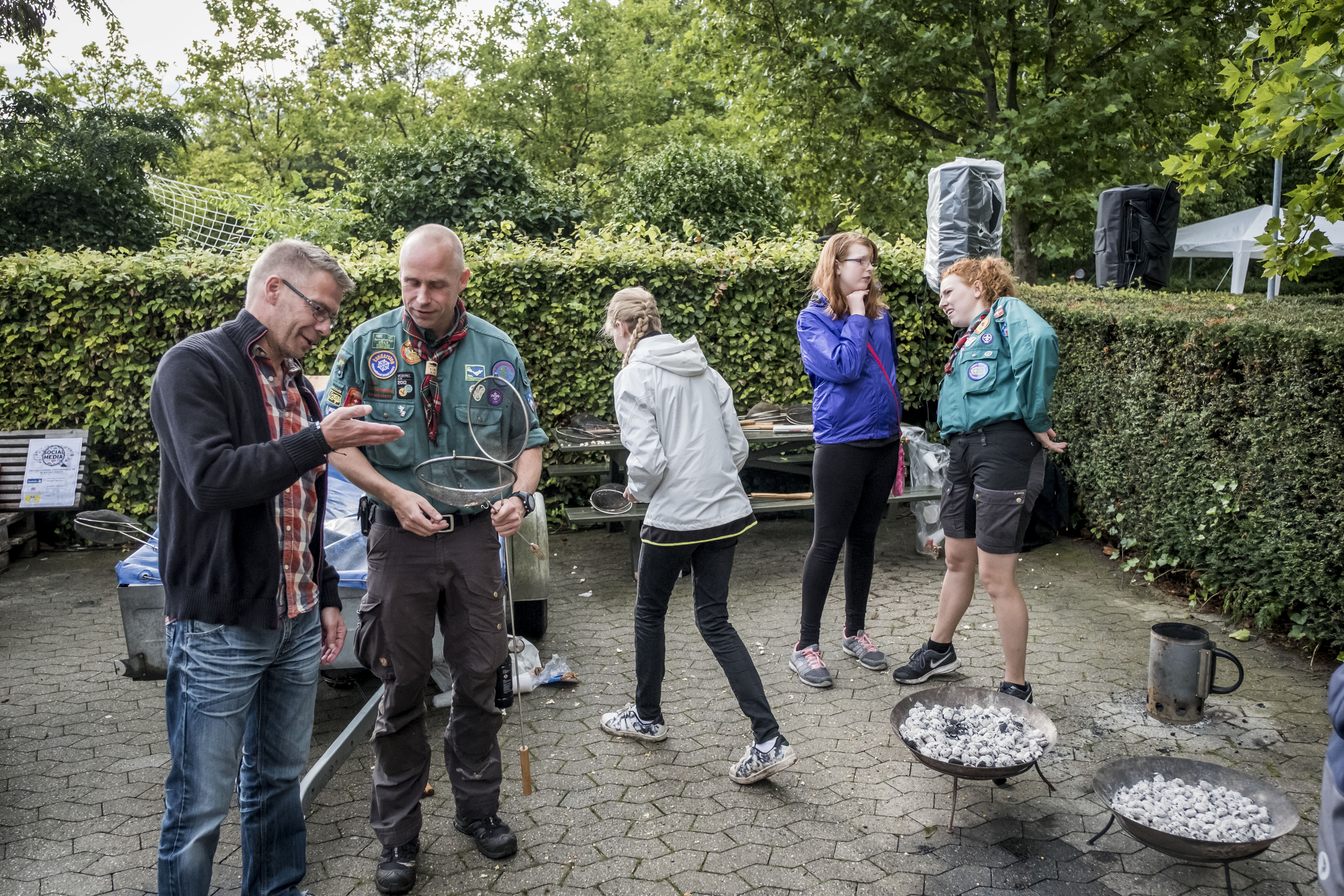Spejdermøde med bål og leg hos Pilehavegruppen