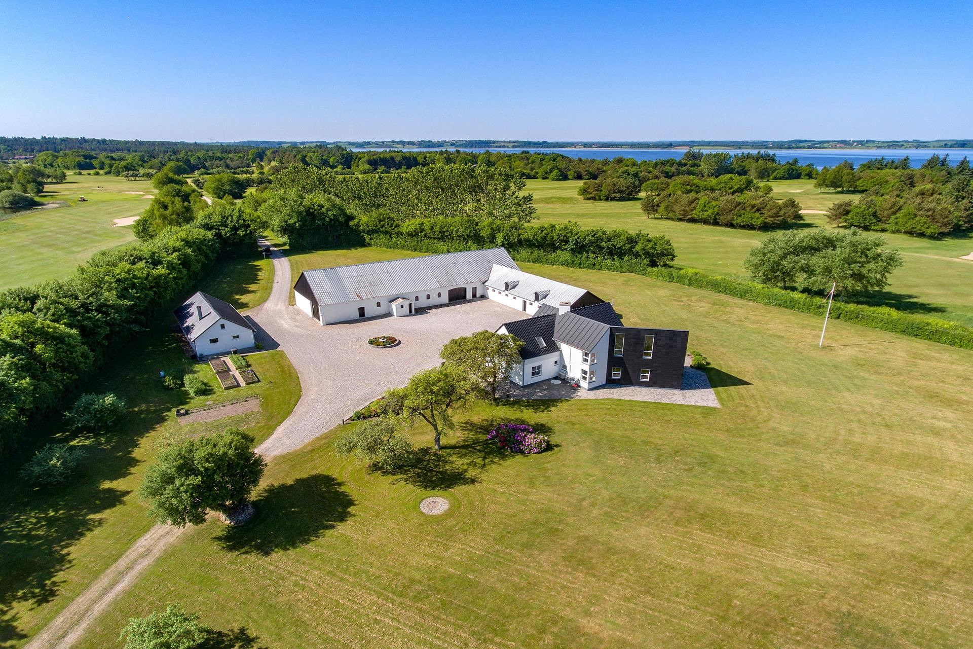 Priser op til 3,8  mio. kroner: Se de dyreste boliger til salg i Skals