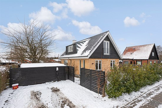 Krogshøjvej 140 og 1 anden boliger er kommet til salg denne uge i Bagsværd - se boligerne her.