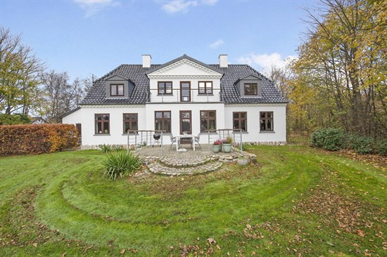 Top 6 over dyreste boliger til salg i Sønder Omme. Priser op til 5.650.000 kr