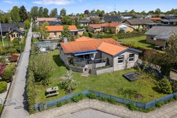 Ny pris på charmerende familiebolig i ideel placering i Vestbjerg