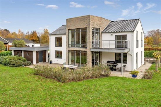 Top 6 over dyreste boliger til salg i Sydals. Priser op til 5.495.000 kr