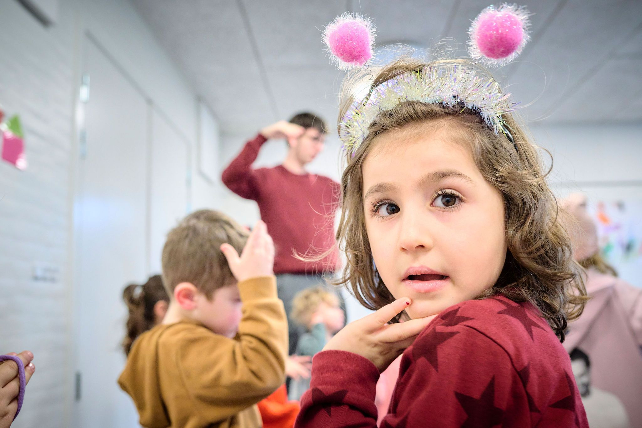 Verdens stemmer: Sangcafé for familier i Ebeltoft