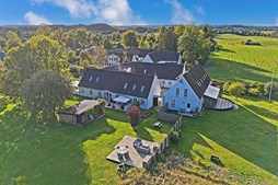 Top 6 over dyreste boliger til salg i Græsted. Priser op til 35.000.000 kr