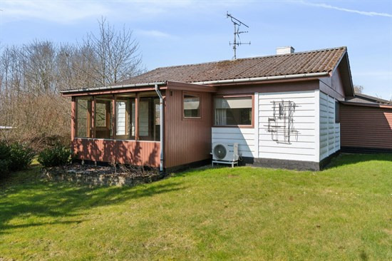 Doktorbakken 5 er til salg for kun 445.000 kr.: Se de billigste boliger til salg i Aakirkeby her