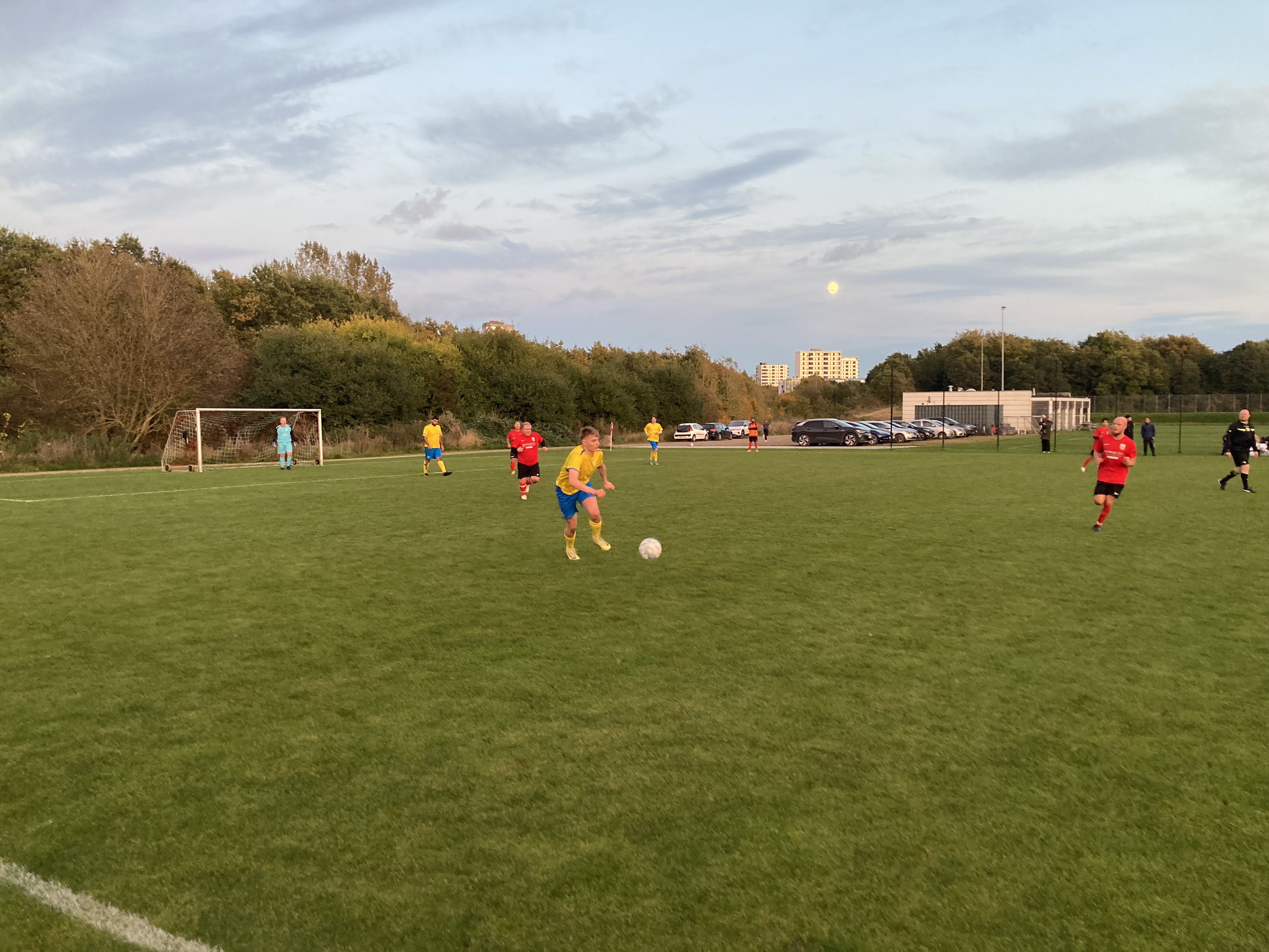 Birkende BK sejrer i taktisk udematch mod Røde Stjerne