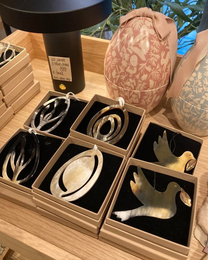 WIIBEN fremhæver smukke æg og fredsduer fra Hornvarefabrikken som gaveidéer