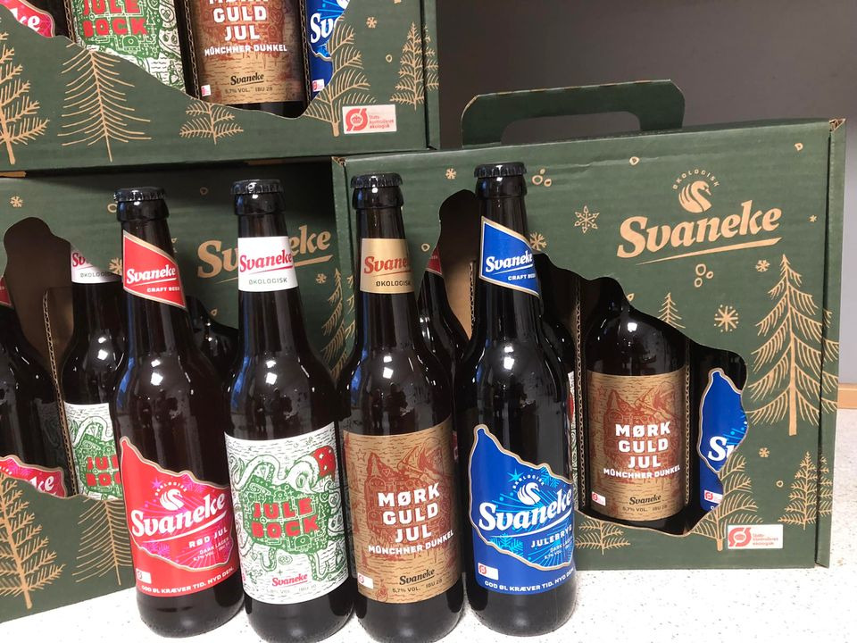 Gaveæske med økologisk juleøl fra Svaneke Bryghus til særpris hos Min Købmand Øster Bjerregrav