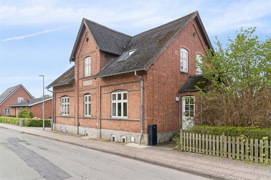Tåstrupvej 42 er til salg for kun 448.000 kr.: Se de billigste boliger til salg i Hadsten her