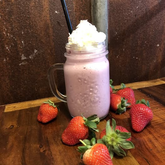 BackyardBurger præsenterer shakes lavet fra bunden med Hansens Is