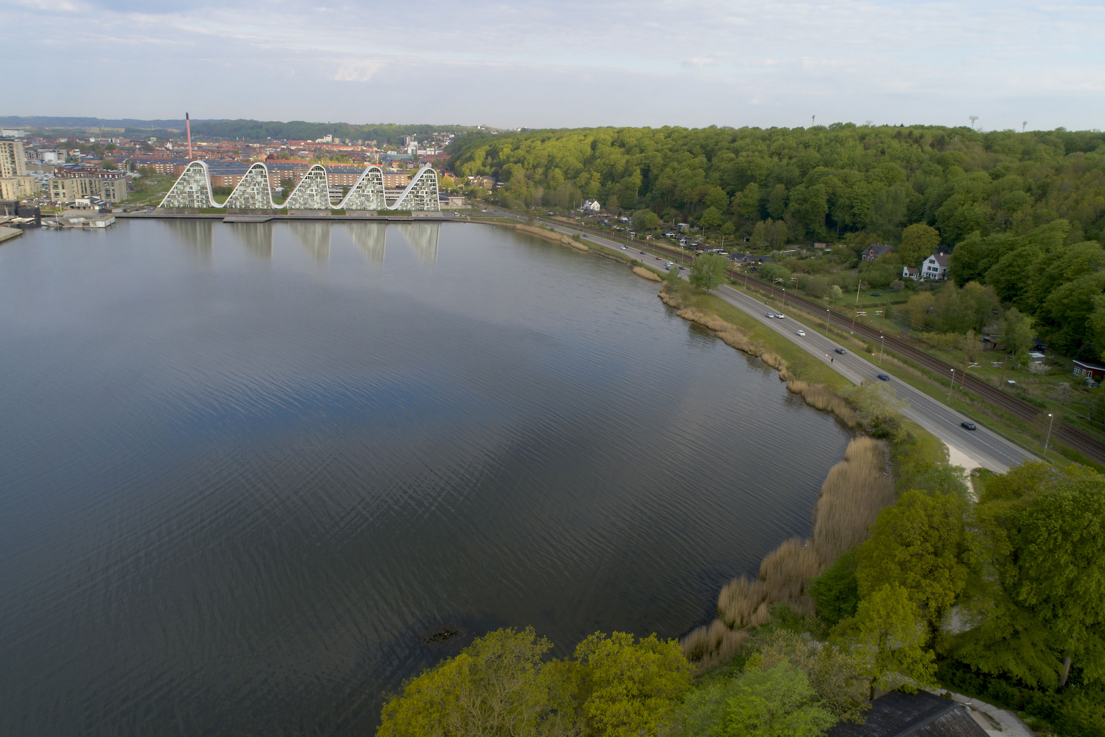 Vejle vil kombinere stormflodsbeskyttelse og byudvikling i nyt ambitiøst projekt langs fjorden