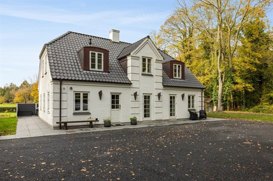Top 6 over dyreste boliger til salg i Munkebo. Priser op til 9.500.000 kr