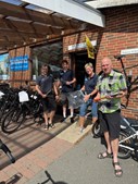 Per P. Cykler er tilbage fra ferie og klar til at servicere cyklen