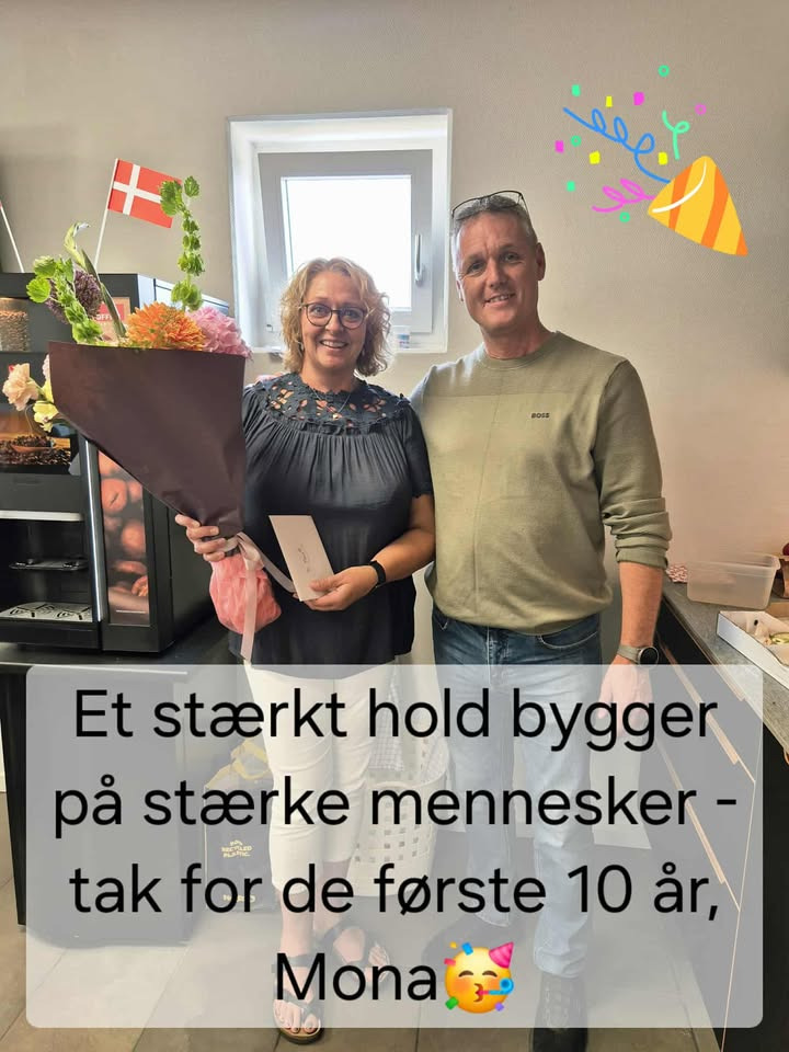 KB METAL ApS fejrer 10-års jubilæum for Mona som værdsat bogholder og kollega