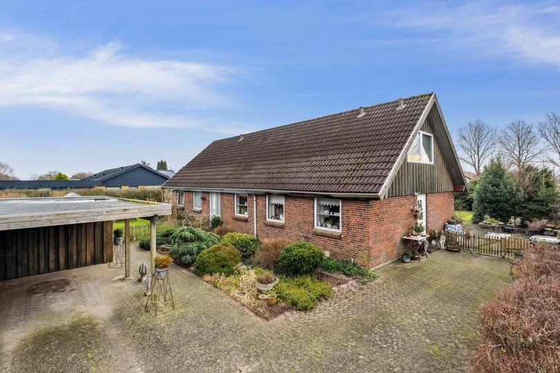 John Frandsen Ikast præsenterer rummelig familiebolig på lukket vej i Ikast