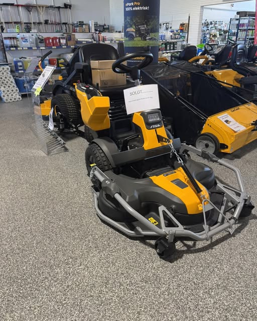 SB Lindgaard A/S hjælper dig med at vælge den perfekte rider til sæsonen