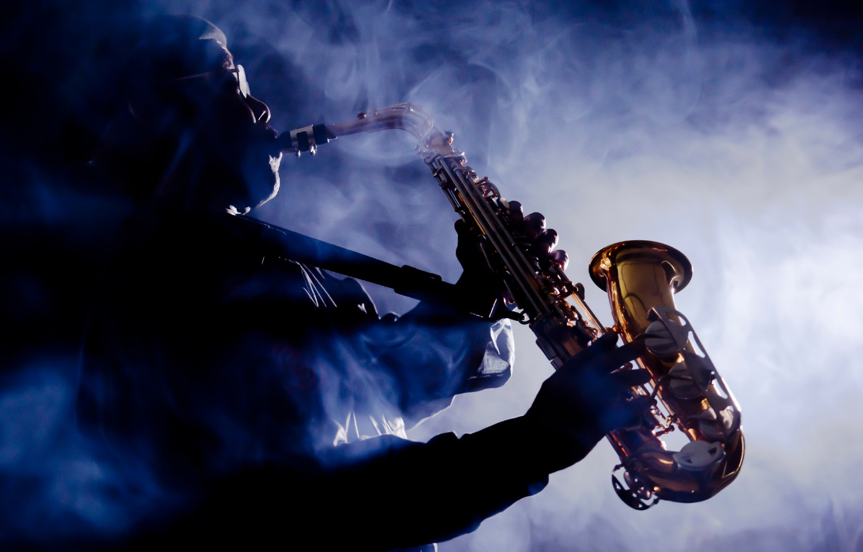 Oplev musicalen “Baggårdssymfoni” med Shu-Bi-Duas sange