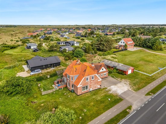 Vesterledvej 1B er til salg for kun 698.000 kr.: Se de billigste boliger til salg i Hvide Sande her
