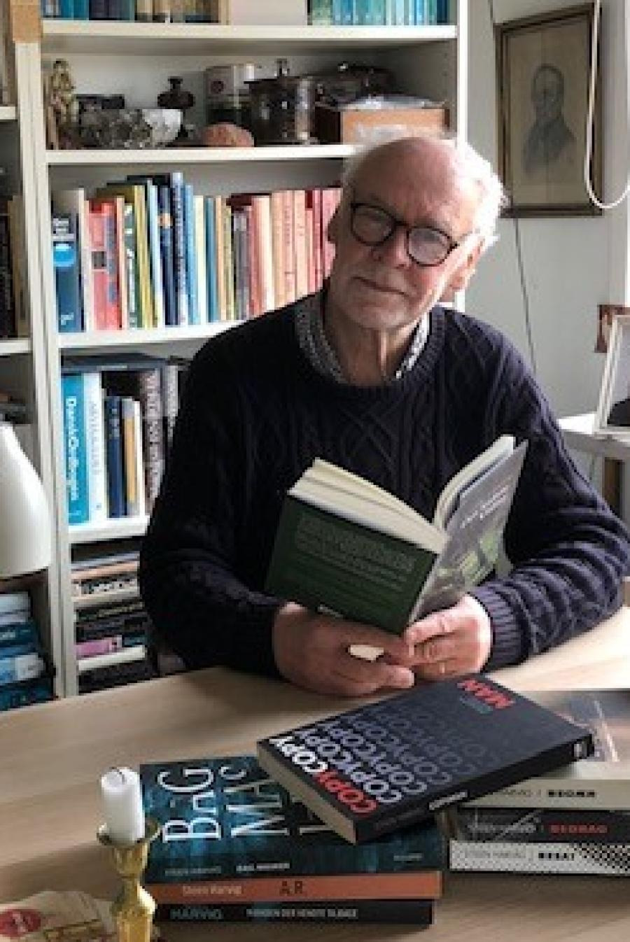 Mød Steen Harvig og hør om hans seneste thriller "Dobbeltspil