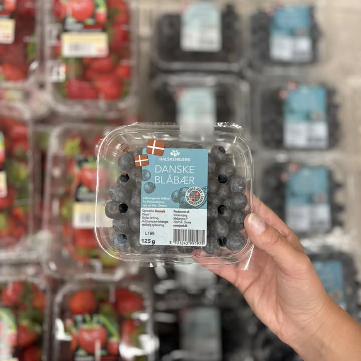 Rema1000 Gærumvej sælger friske danske blåbær til kun 15 kr. i Frederikshavn