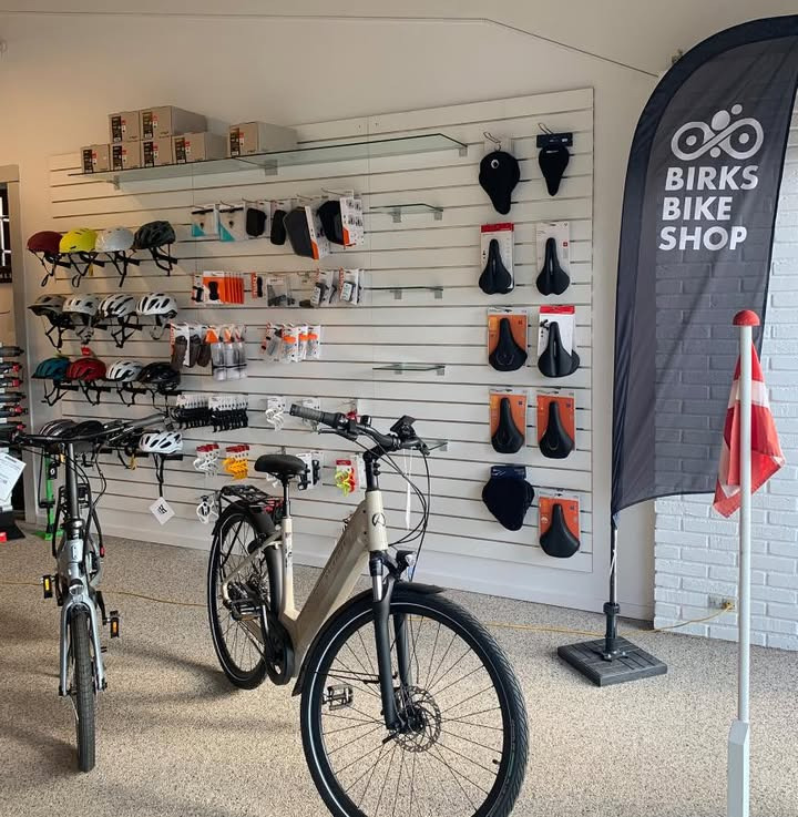 Birks Bike Shop ApS tilbyder stort udvalg af elcykler fra 10.999 kr.