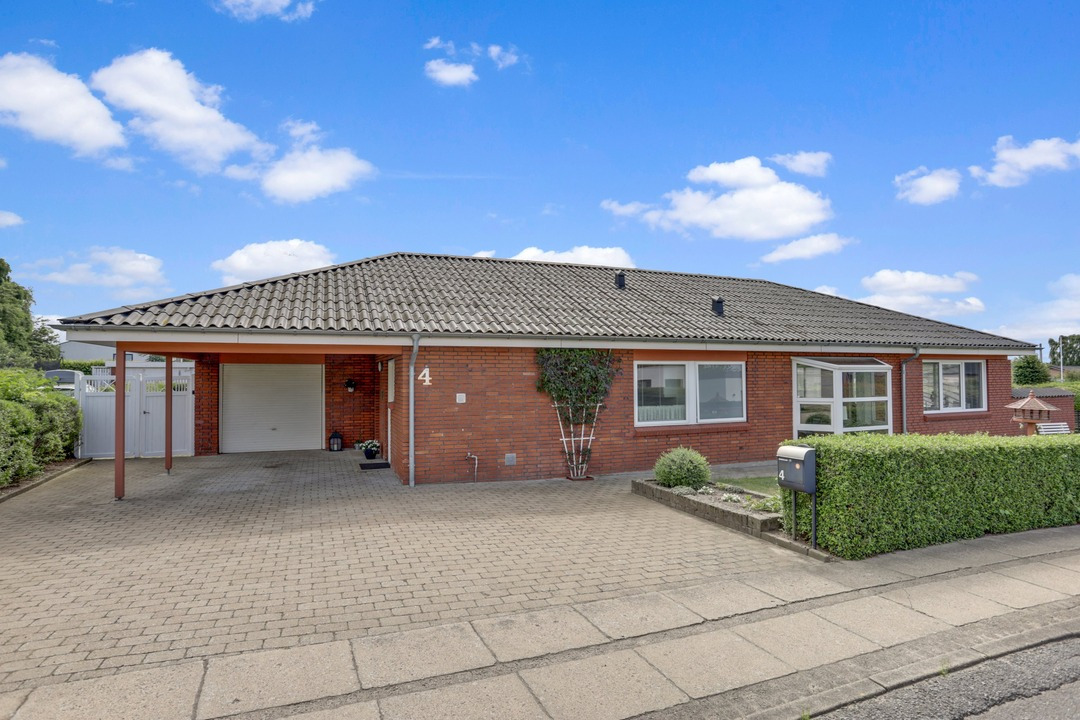 Se dagens updates fra Hjallerup her