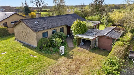 Smedegade 8 er til salg for kun 295.000 kr.: Se de billigste boliger til salg i Juelsminde her