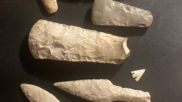 Stenalderaften på Odder Museum: Tag dine flintfund med