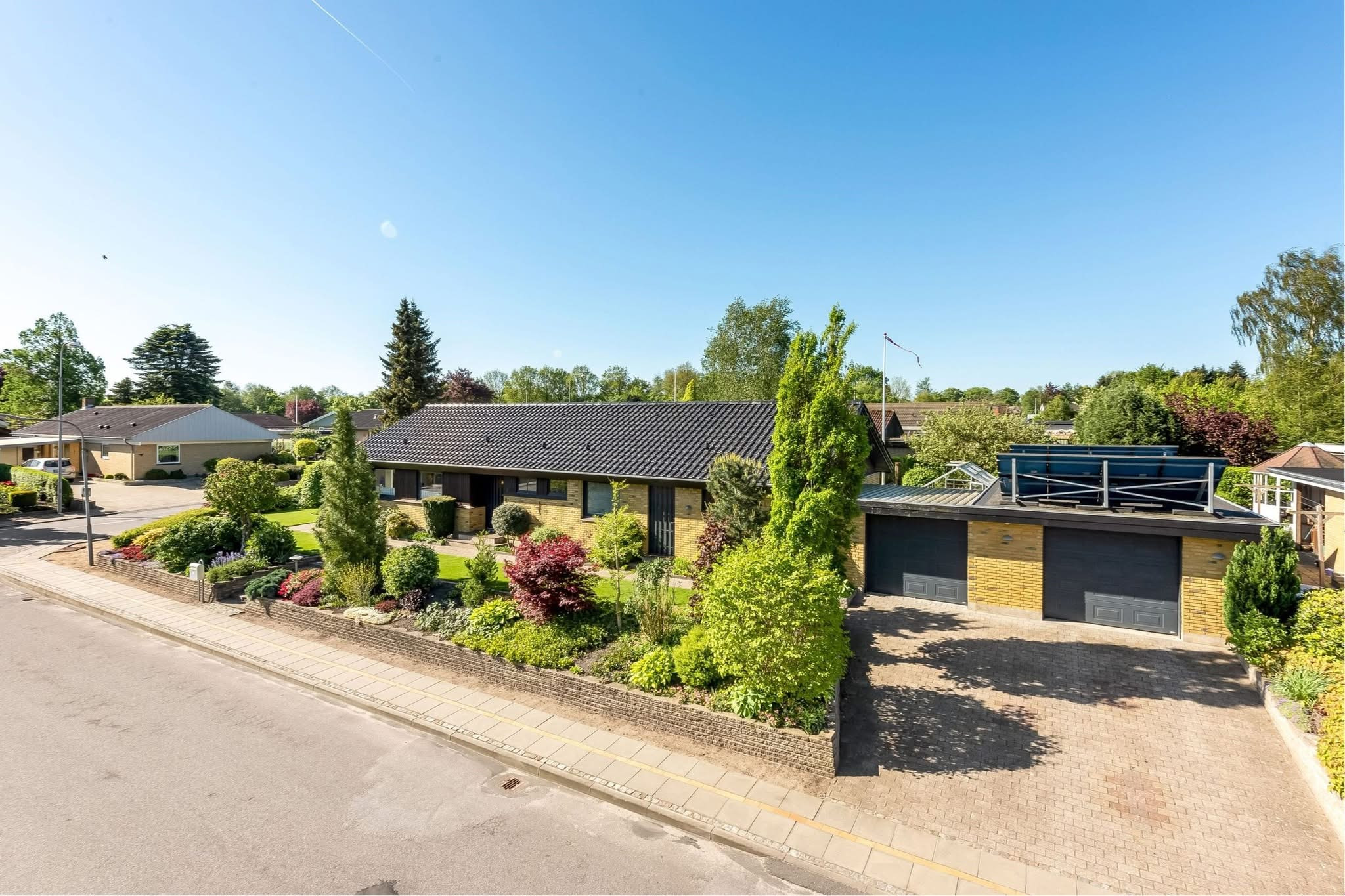 Nyt fra EJENHOLM BOLIG & ERHVERV