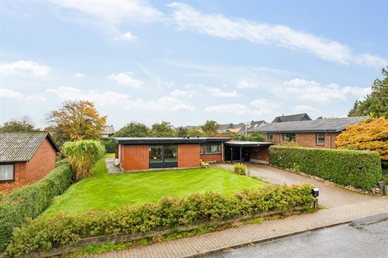 Til salg hos Ejendomsmægler Mike Andersen: Vidtskuevej 24, Taulov, 7000 Fredericia