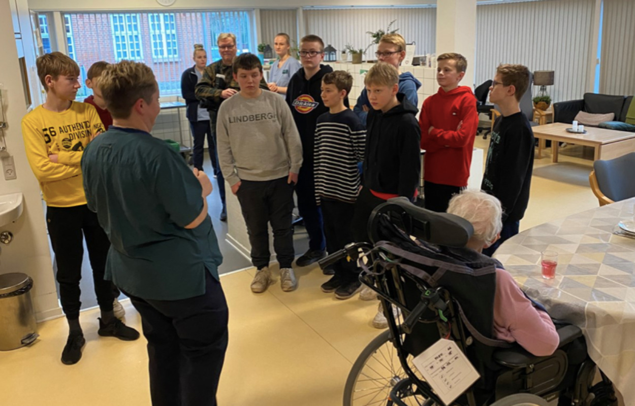 7. klasser fra Viborg Kommune løser udfordringer på plejecentre med teknologi
