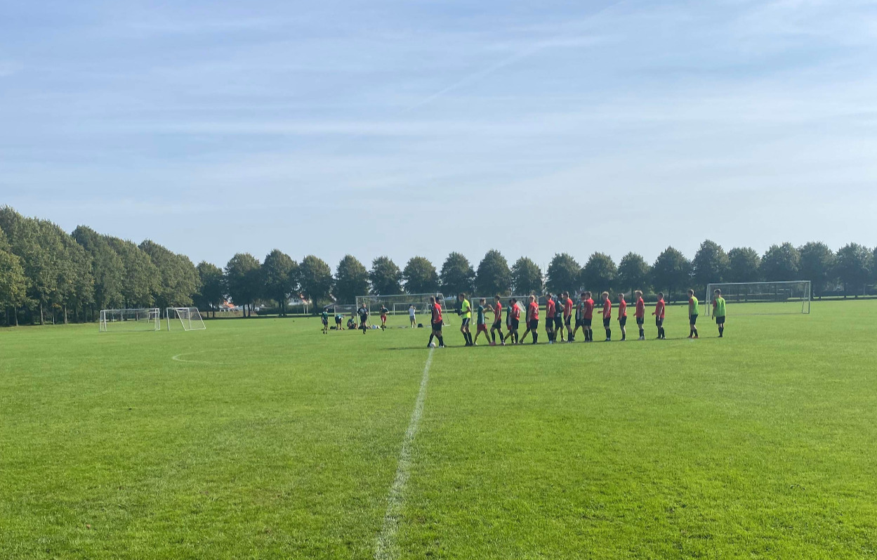 AB Tårnbys Serie 5-herrer sejrede stensikkert efter hektisk start