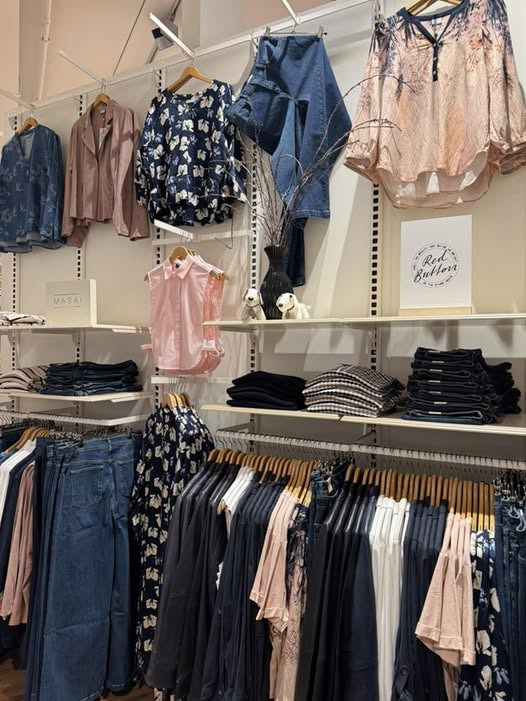 Skott Aalborg præsenterer nye forårsvarer fra Masai og Infront til lørdagsshopping