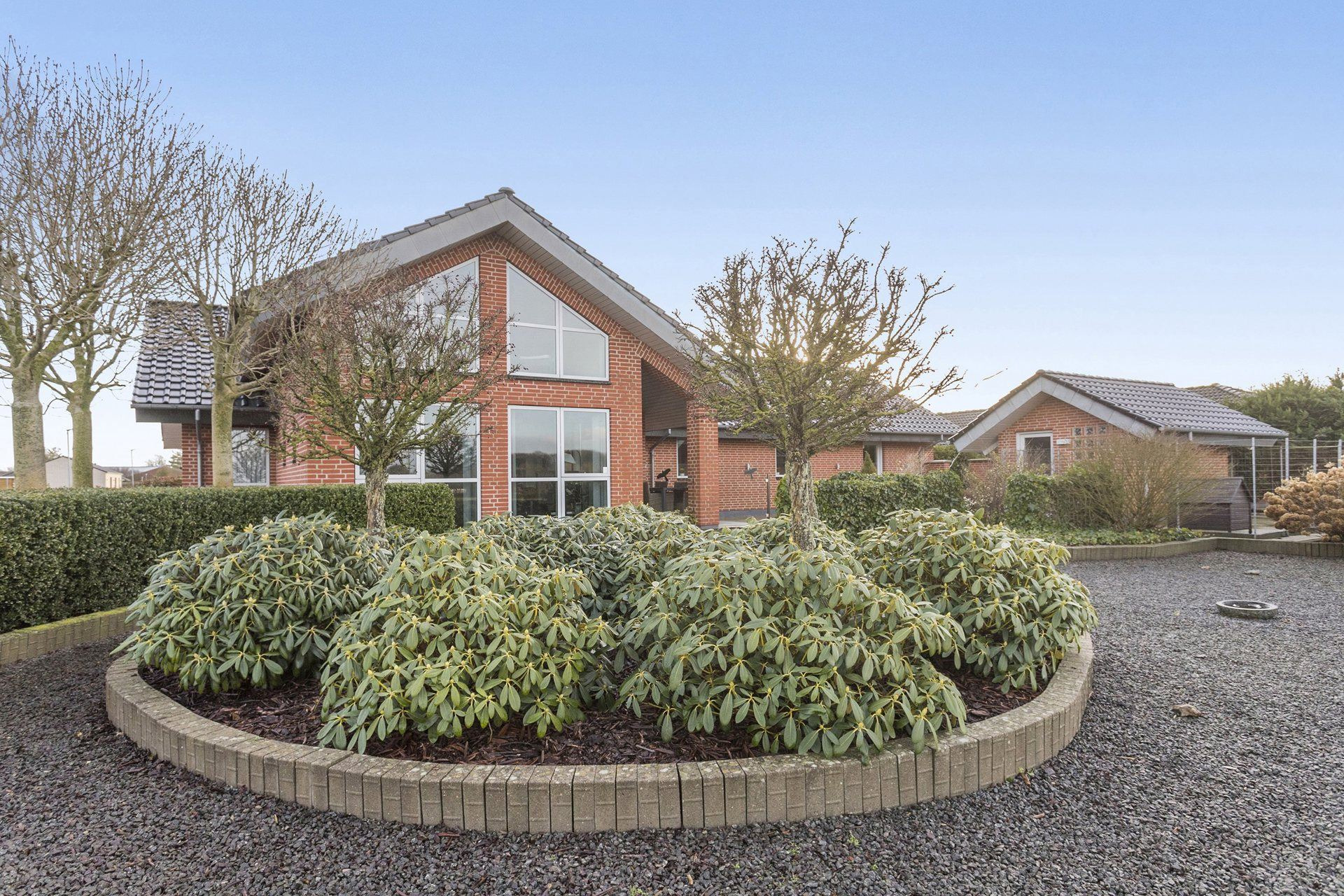 Luksusbolig netop kommet til salg i Holsted: Se hvad du skal smide for Holsteds dyreste adresser her