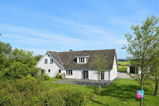 Top 6 over dyreste boliger til salg i Vojens. Priser op til 2.985.000 kr