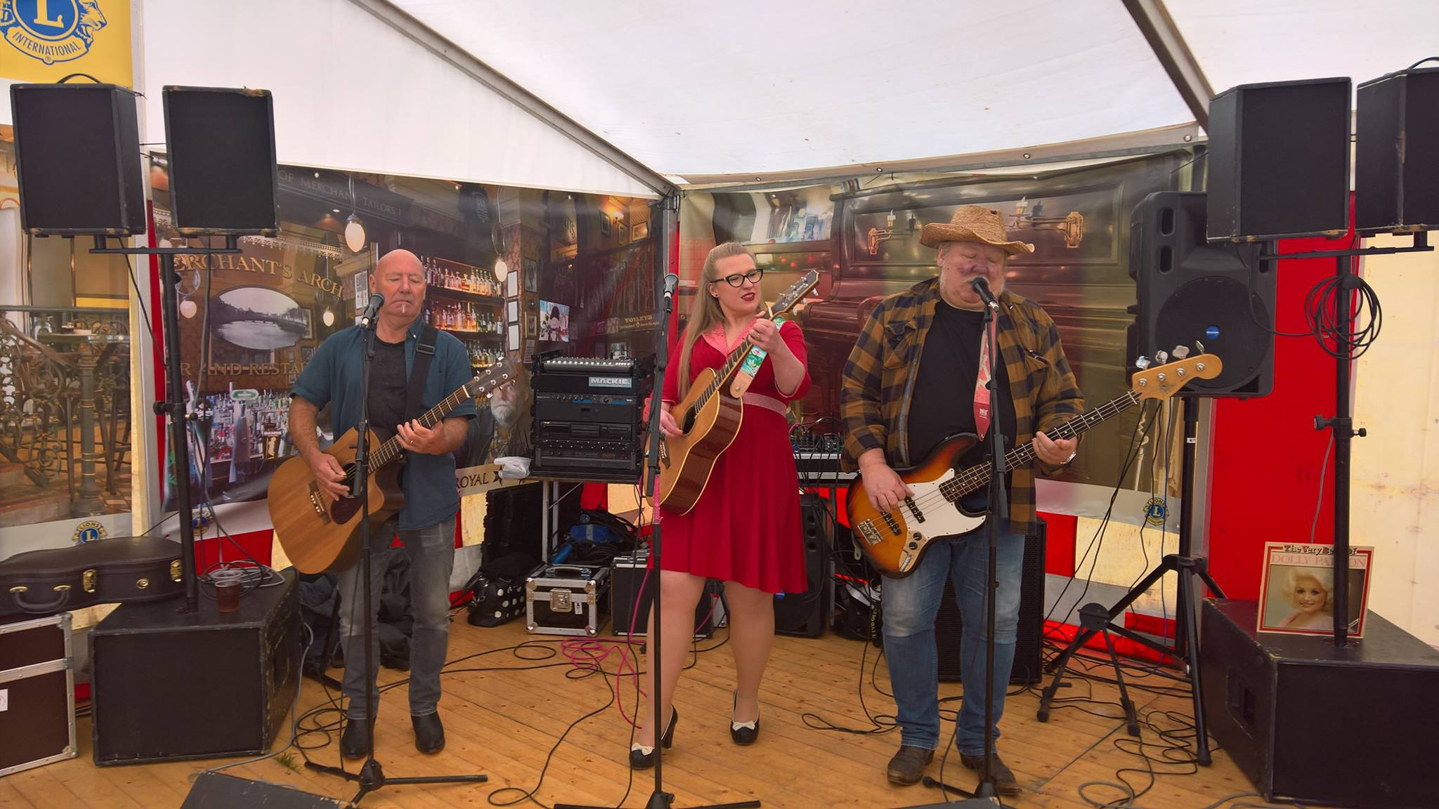 Koncert på Rådhustorvet: Bibbi & Snif og Skriver fejrer 16 år på landevejen