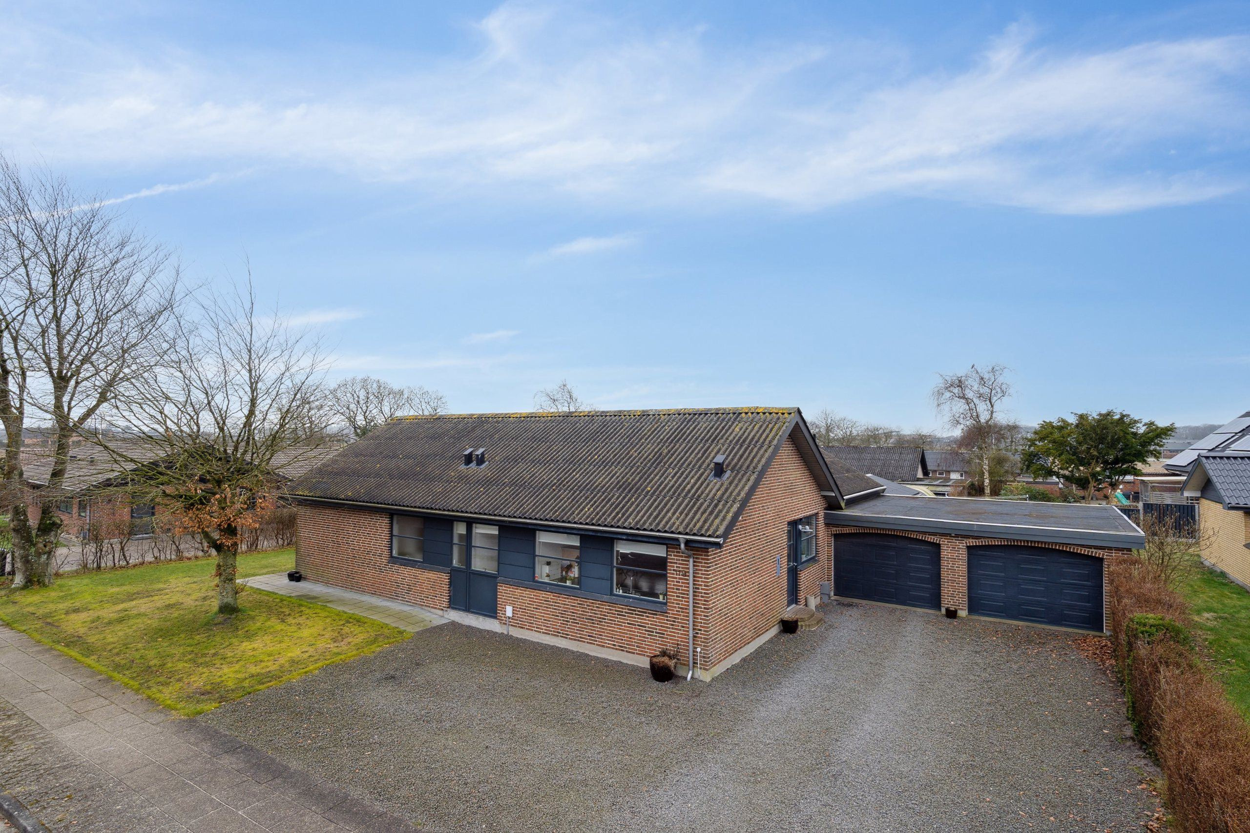 Eksklusiv bolig for 1.595.000 kr er netop kommet til salg i Vildbjerg - Se den og de dyreste boliger her