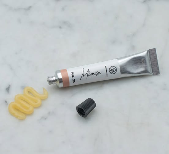 Bianca Pure Skin introducerer 100 % naturlige parfumer i genbrugsmateriale