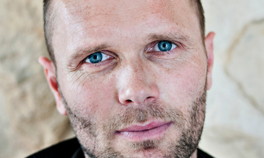 Oplev en spændende aften med wienerschnitzel og Lars Christiansen