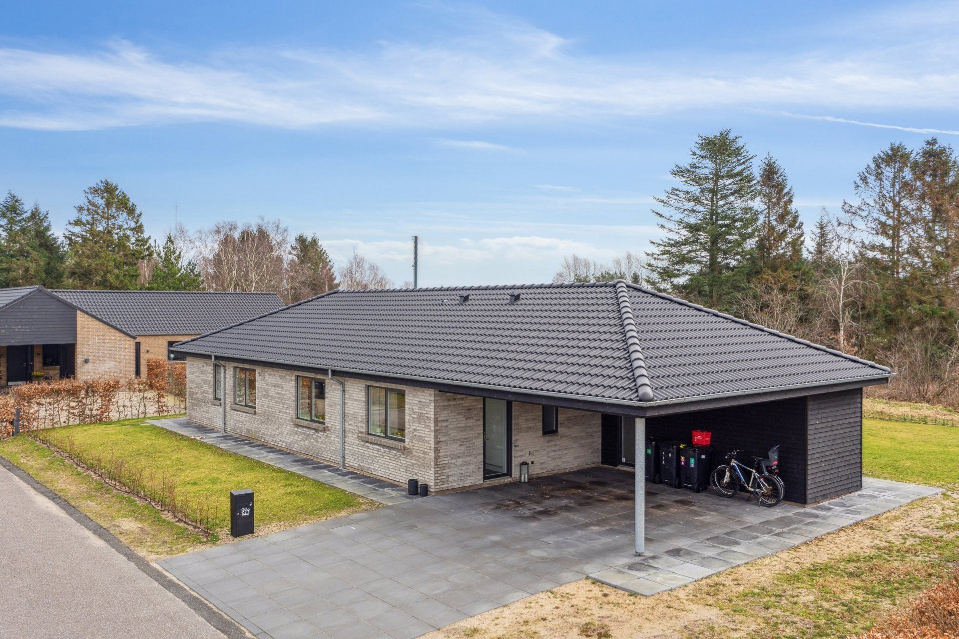 Netop kommet til salg: Klokkelyngen 8 en af Karups dyreste adresser