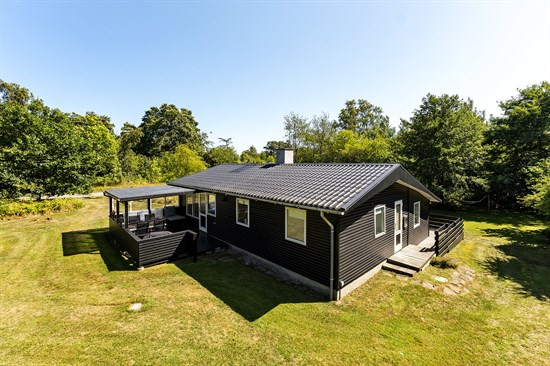 Sjøstauan 2 og 2 andre boliger er kommet til salg denne uge i Aakirkeby - se boligerne her.