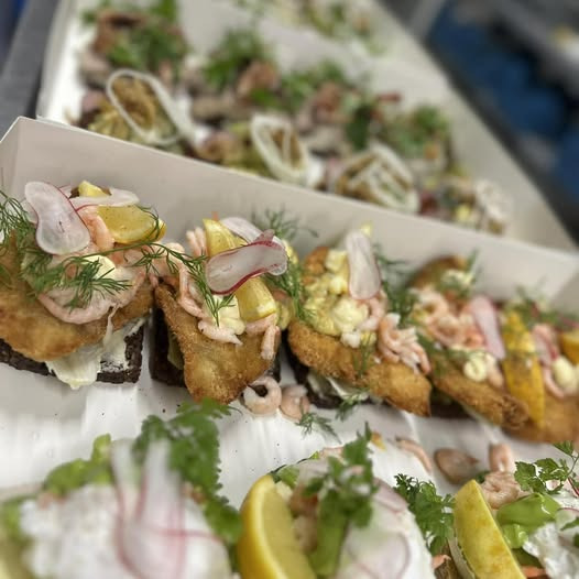 Den Hvide Hest Kolding tilbyder smørrebrød ud af huset til enhver lejlighed