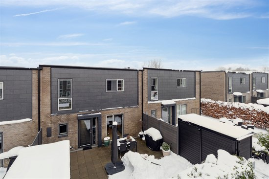 Østergårds Alle 92 og 2 andre boliger er kommet til salg denne uge i Hørning - se boligerne her.