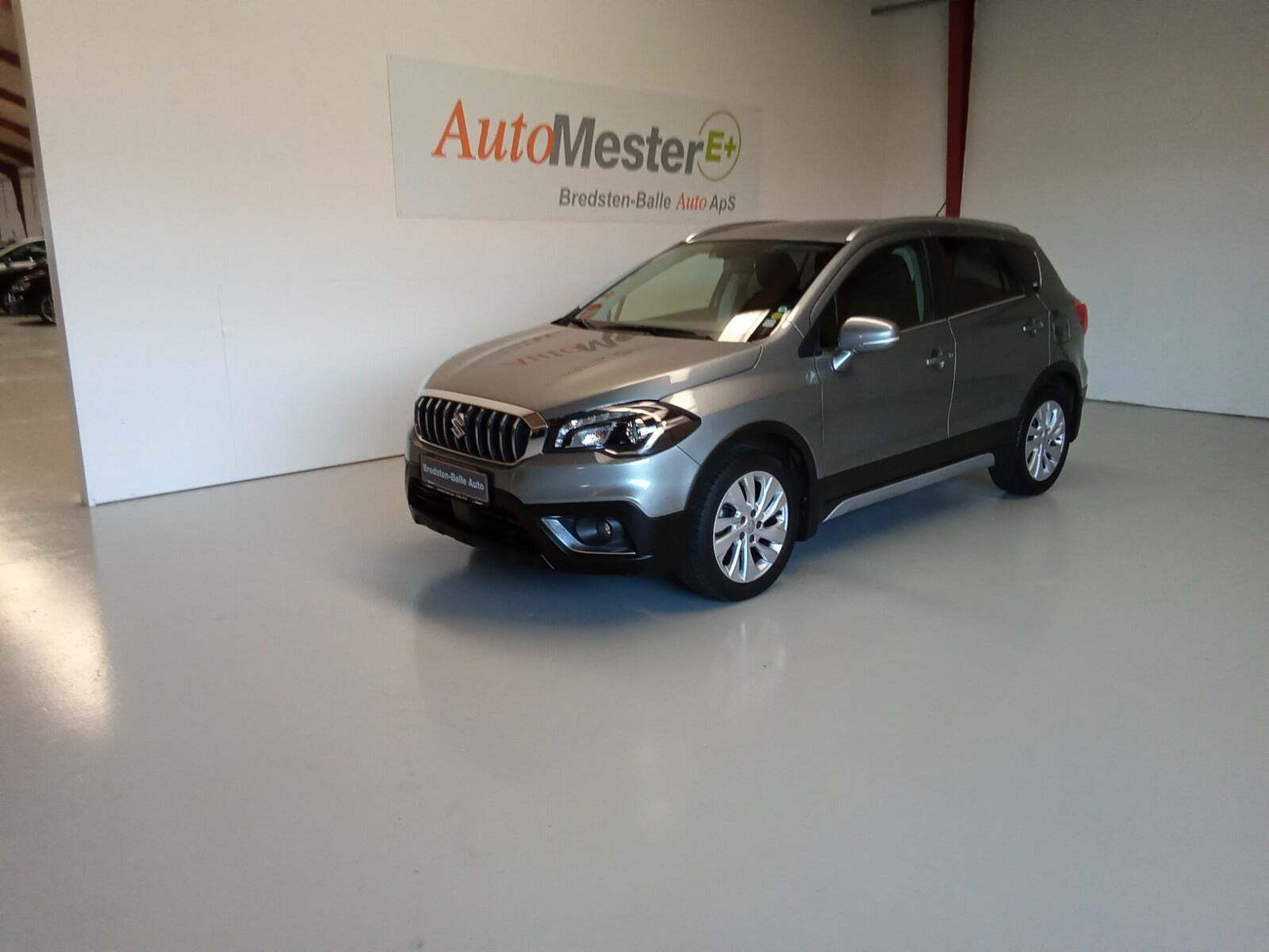 Biler netop sat til salg i Randbøl