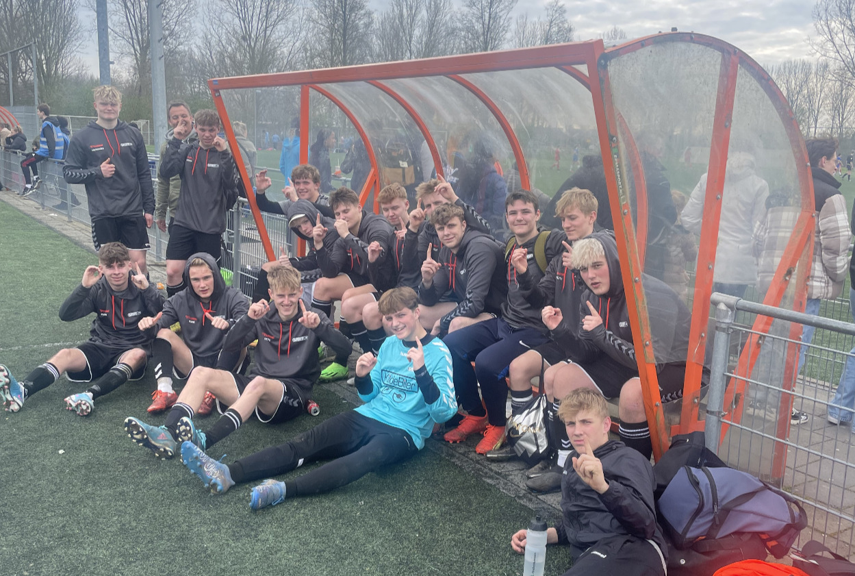 Hattrick-helten Tovgaard gik forrest i sikker SMIFF-sejr